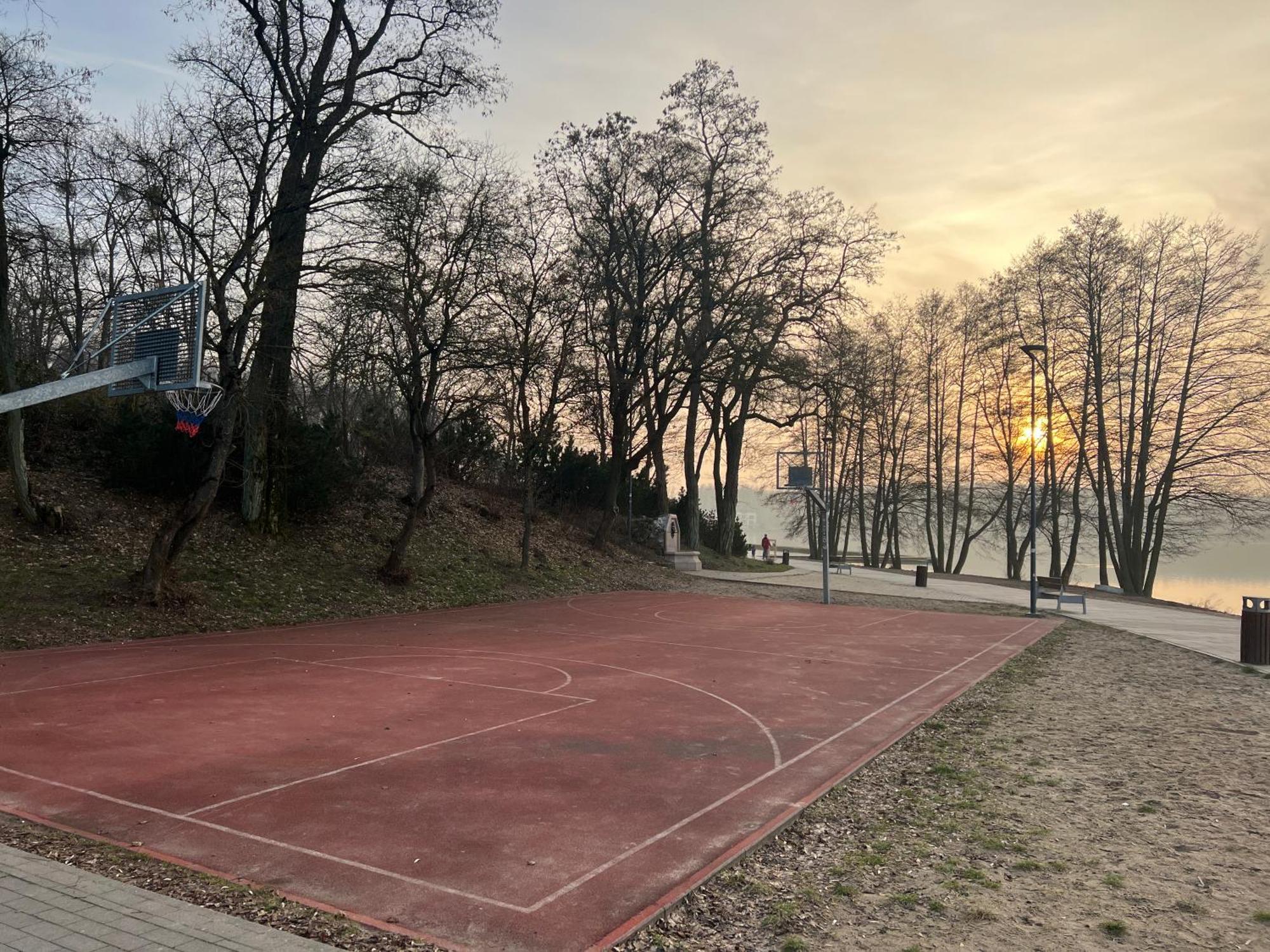 Kominek, Jezioro & - 57m2 *